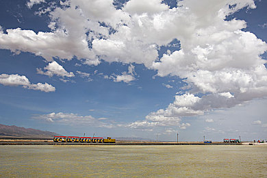 芒果管鲍中心分拣中心｜科技赋能农产，芒果管鲍中心引领高效物流新篇章-3