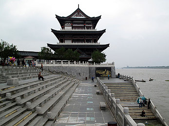 向日葵短视频｜短视频新秀“向日葵”：聚焦生活分享，传播正能量，引领短视频领域新风尚-1