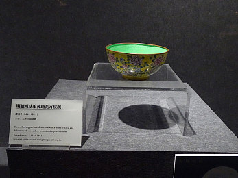 水野朝阳丈夫被气晕的背景故事｜日本女星水野朝阳丈夫因家庭琐事气晕，探讨家庭矛盾与心理健康关系-3