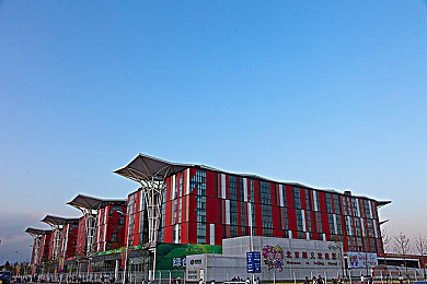 中国少妇XXX｜追梦少妇XXX：时代风采，女性力量的新时代颂歌-2