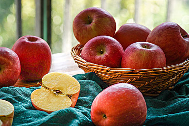 棉签加冰块等于牛奶|棉签加冰块神奇变牛奶:创新实验引热议,揭秘科学魅力-1