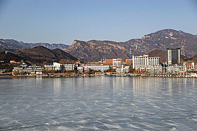 天堂8最新版｜《天堂8》新版震撼来袭：全新剧情角色升级，探索游戏新境界-2