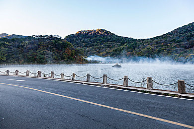 公与淑婷厨房猛烈进出|婆媳情深:公与淑婷厨房传奇,见证三代人温馨时光-2