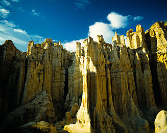 网站你懂得|揭秘“网站你懂得”:便捷信息获取背后的隐忧与网络生态挑战-3