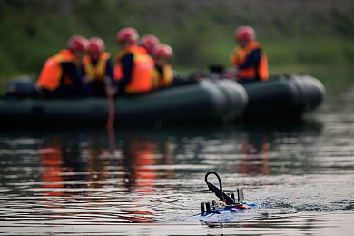 《三上和崧泽小职员》｜崧泽奇迹：三上从职场新人到主管的励志蜕变之路-3