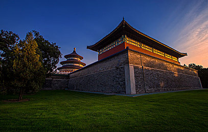 男女视频网站｜揭秘男女视频网站：精彩瞬间引发共鸣，打造社交新平台-1