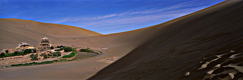 17c吃瓜爆料黑料网曝门|网络热潮揭示隐私权危机与吃瓜文化冲突-2