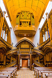 新金艳花瓶1996版原唱是谁｜探寻经典歌曲《新金艳花瓶》幕后英雄：揭秘1996版原唱是谁-3