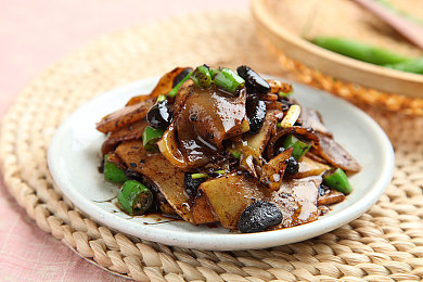 vvcapp十年沉淀下载2023网站｜十年磨砺，VVCAPP全新下载网站，海量游戏，畅享无忧体验-1