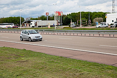 实名认证2025|实名认证2025引领网络安全新篇章:揭秘未来身份认证革新之路-2