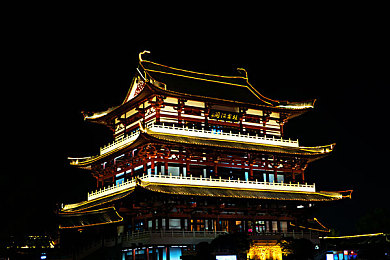 差差漫画网页登录页面弹窗｜差差漫画登录页弹窗广告频现，用户体验受影响，平台紧急整改引关注-4