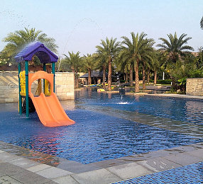 民工猎艳校花宿舍四女|校园猎艳风波:真相揭秘与安全警示-2