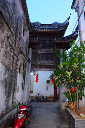 羞羞漫画页面在线看漫画奇妙漫画｜网漫盛宴：羞羞漫画平台引领文化娱乐新潮流-1