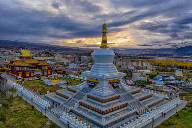 a77xcc最新版本更新内容｜《a77xcc》全新升级，科幻射击体验再升级，新武器地图等你来挑战-3