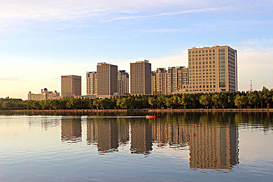 邪恶52kkm无翼全彩大全｜揭秘网络黑暗面：邪恶52kkm无翼全彩事件，共建文明网络环境-2