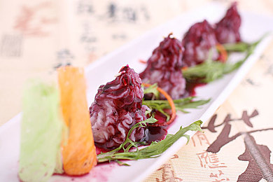 娇小大战黑人迪克｜微观逆袭，巧胜巨兽：娇小策略制胜之道-3