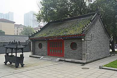 羞羞漫画免费页面入口|网络漫画风云:揭秘“羞羞漫画”争议与监管挑战-4