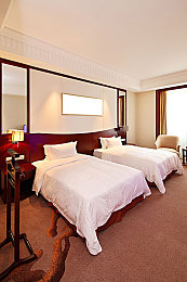 黄色软件安装包｜揭秘高效安全，一键畅玩无忧——黄色游戏安装包攻略-2