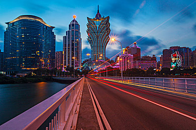 嫩BX区二区三区的区别｜嫩BX区核心区域划分解析：二区商务繁荣，三区宜居典范，城市发展新动力-2