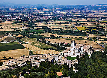 操逼软件免费｜免费应用引发争议，科技与道德的交锋-1