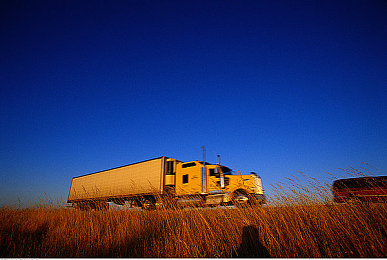 skixiwaskino100|三国文化盛宴“SKiXiwaSKino100”:电影音乐舞蹈共绘文化交流新篇章-3