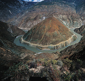 大团圆结2亲情会闪闪发光亲情会｜国庆团圆，亲子手作传情，家庭文化焕新颜