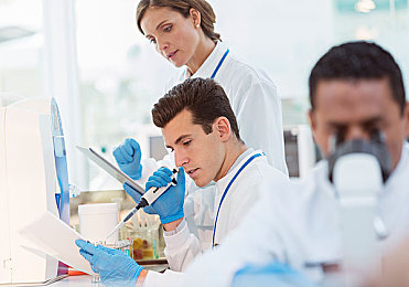 打扑克做运动视频|扑克牌动起来,健身娱乐两不误-3