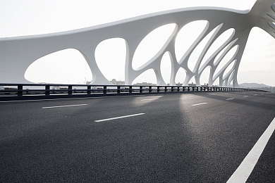 武汉浩哥消防员双龙｜武汉消防员浩哥与救援犬双龙：火场奇迹见证生死默契-2