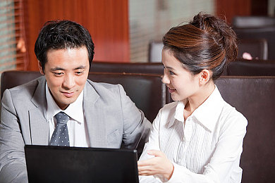 梦莹回乡扫墓并欢｜知名艺人梦莹清明回乡祭祖，传承孝道共度佳节-4