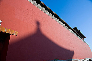 体育生被20cm爆粗进入男男｜竞技火花背后：争议与情绪管理的体育启示录-4