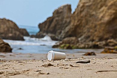 国内剧情av｜剧情AV探秘：道德与版权的挑战，青少年守护战-2