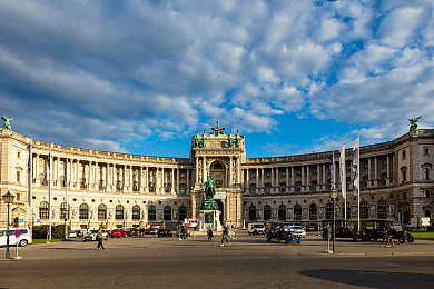 黄色软件不打马赛克3.0V｜“揭秘‘黄色软件不打马赛克3.0V’：争议背后版权与隐私的较量，网络监管亟待加强”-3