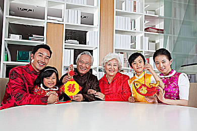 极端,奴役,支配,电刑折磨｜“骇人听闻：电刑奴役案揭露人性黑暗，全社会共筑安全防线”-4