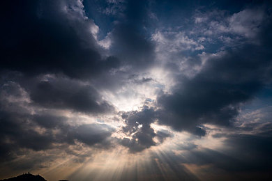 辽宁熟女高潮45分钟｜社交边界探微：辽宁熟女生活分享引发隐私与讨论新思考-5