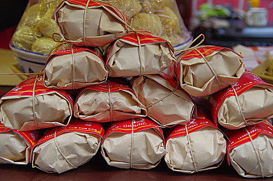 打屁股网站｜网络新风潮，打屁股网站争议与反思