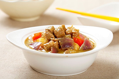 农村妇女野战BwwBww｜农村妇女欢乐时光：野战游戏拉近邻里情谊-2