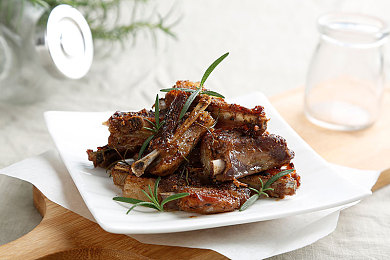 奴役 支配 性狂虐 电击 极端｜五年囚禁，人性深渊：揭开极端虐待事件的黑色面纱-2