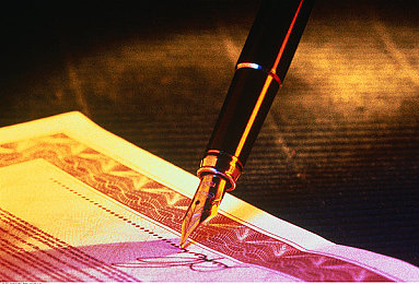 张丽evelynlin多人PK黑爆|张丽Evelyn Lin领衔,揭秘多人PK黑爆网络竞技热潮与制胜之道-3