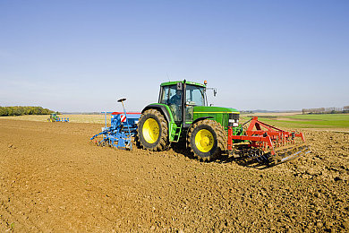 张丽evelynlin多人PK黑爆|张丽Evelyn Lin领衔,揭秘多人PK黑爆网络竞技热潮与制胜之道-4