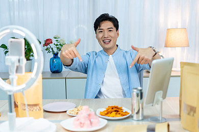 東京热app｜“网络纷争下的反思：东京热app的社交与色情边界探析”-3