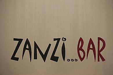 8X8X｜科技未来之路，追寻安全与发展的平衡-3