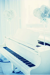 原神八重神子裸体 开腿|原神八重神子形象争议发酵,恶意攻击引网友愤慨,呼吁加强网络监管维护游戏文化-1