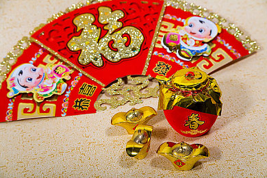 17c吃瓜网官网反差婊｜网络红人形象崩塌引发网友热烈讨论-3