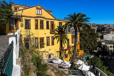 18岁APP｜青春护航，18岁APP助力青少年网络素养提升之旅-3