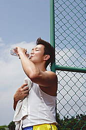 夜猫直播｜夜猫直播：虚拟直播世界，成就现实梦想之旅-1