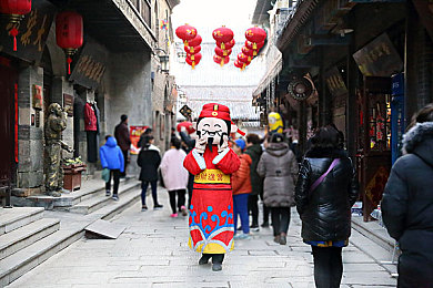 黄色软件app3.0.3免费oppo版大全装扮每日更新苹果｜“全新版本‘黄色软件app’免费上线，每日更新装扮功能，潮流时尚一网打尽”-5