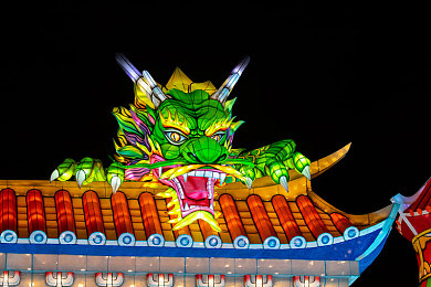 电波少女:Metal Flame安卓下载|星际少女,超能力激战,科幻冒险盛宴-3