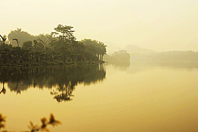 相亲对象c1v1先婚后爱｜“先婚后爱，新时代婚姻新模式：年轻夫妇的甜蜜挑战与启示”-4