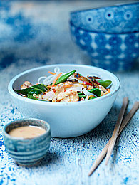 fss户外极限挑战任务冯珊珊｜“攀登巅峰，冯珊珊诠释户外运动精神之旅”-3