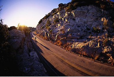 日本黄色软件|日本黄色软件泛滥:社会影响与监管挑战,净化网络环境刻不容缓-2